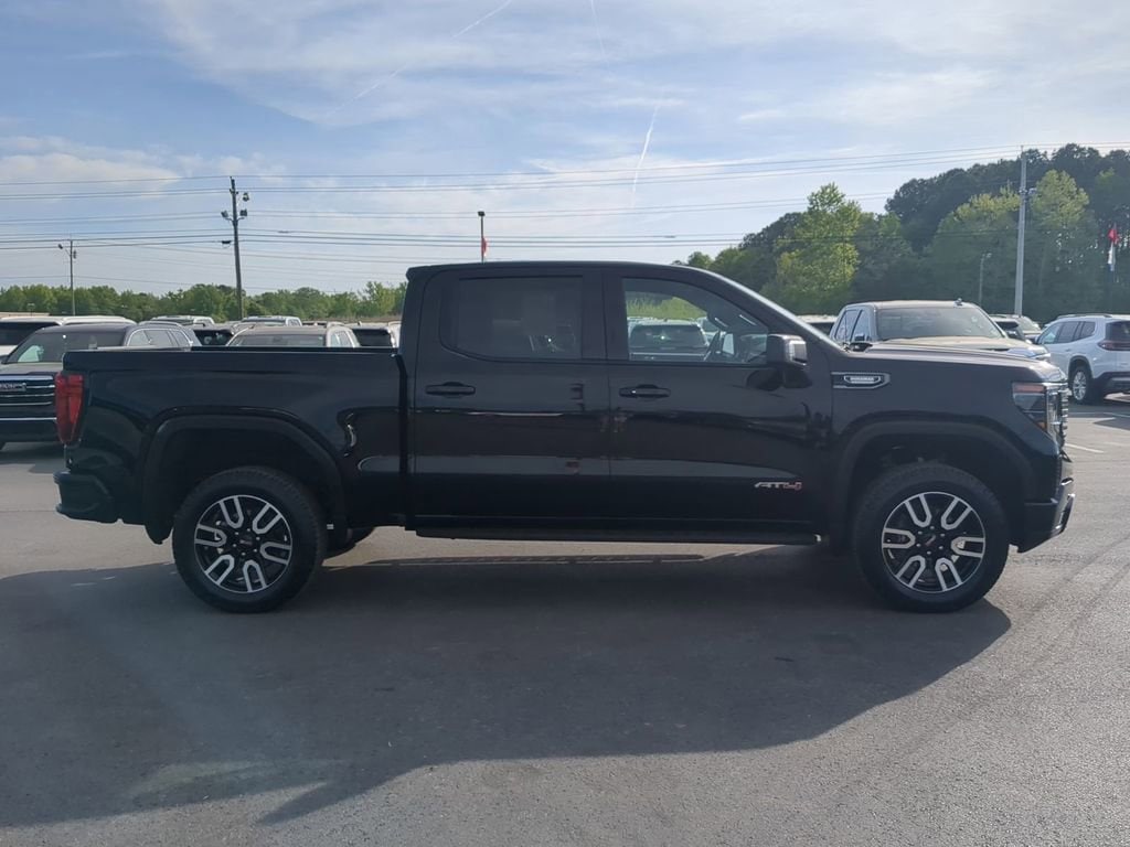 Used 2025 GMC Sierra 1500 AT4 Truck