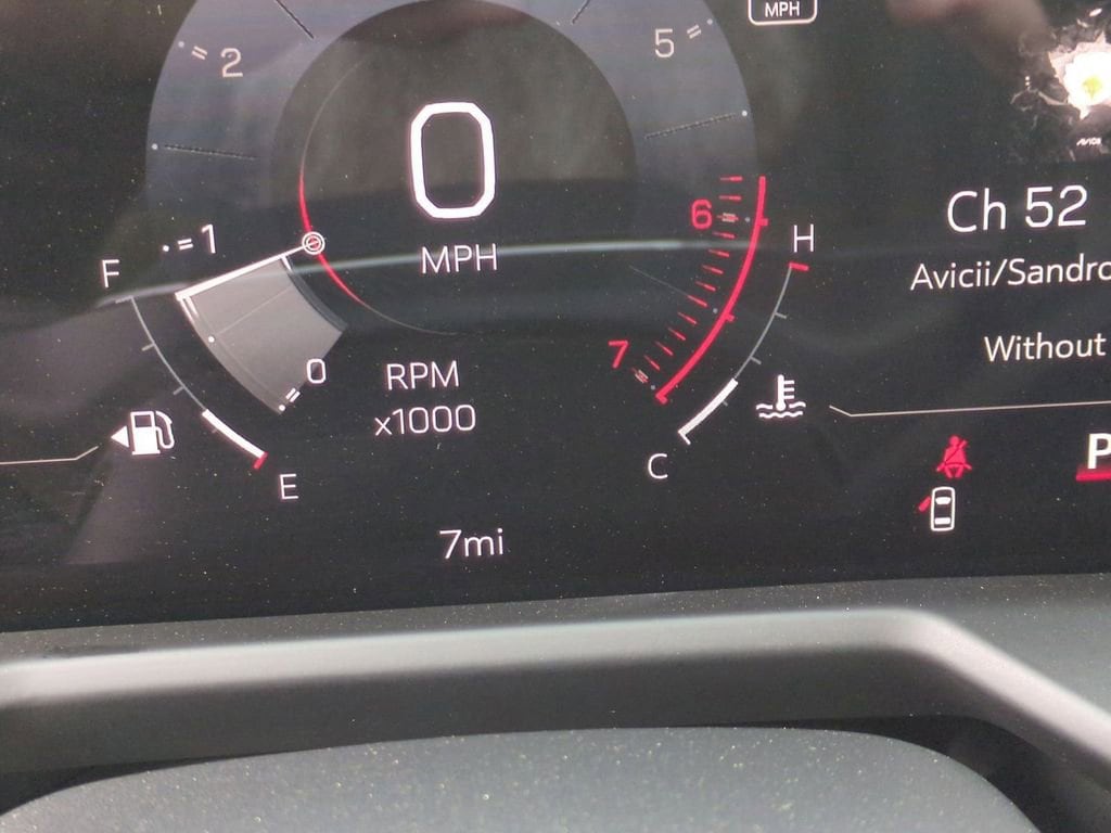 2026 GMC Acadia Elevation - Photo 11