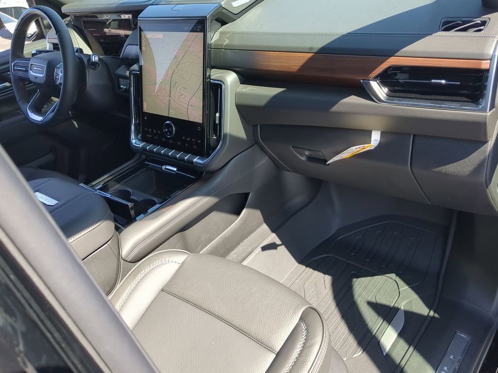 2026 GMC Yukon XL Denali - Photo 29