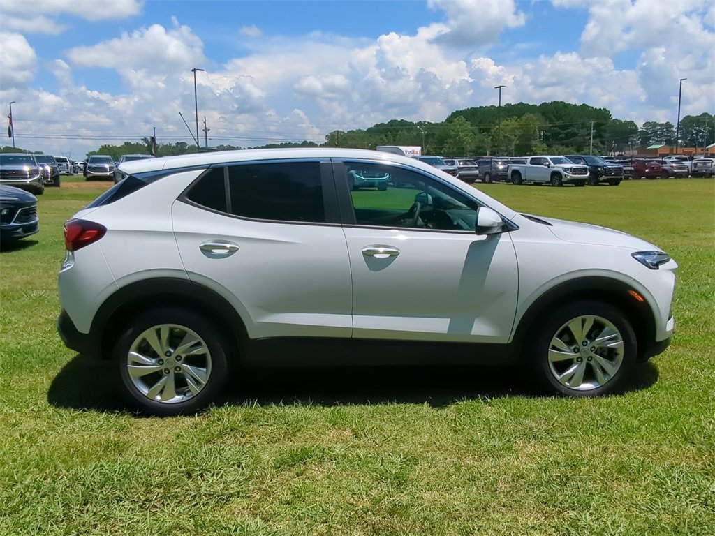 2026 Buick Encore GX Preferred photo 2