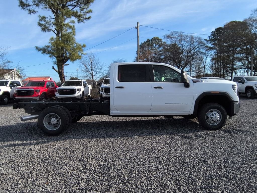 New 2026 GMC Sierra 3500 HD Chassis Cab Pro Truck