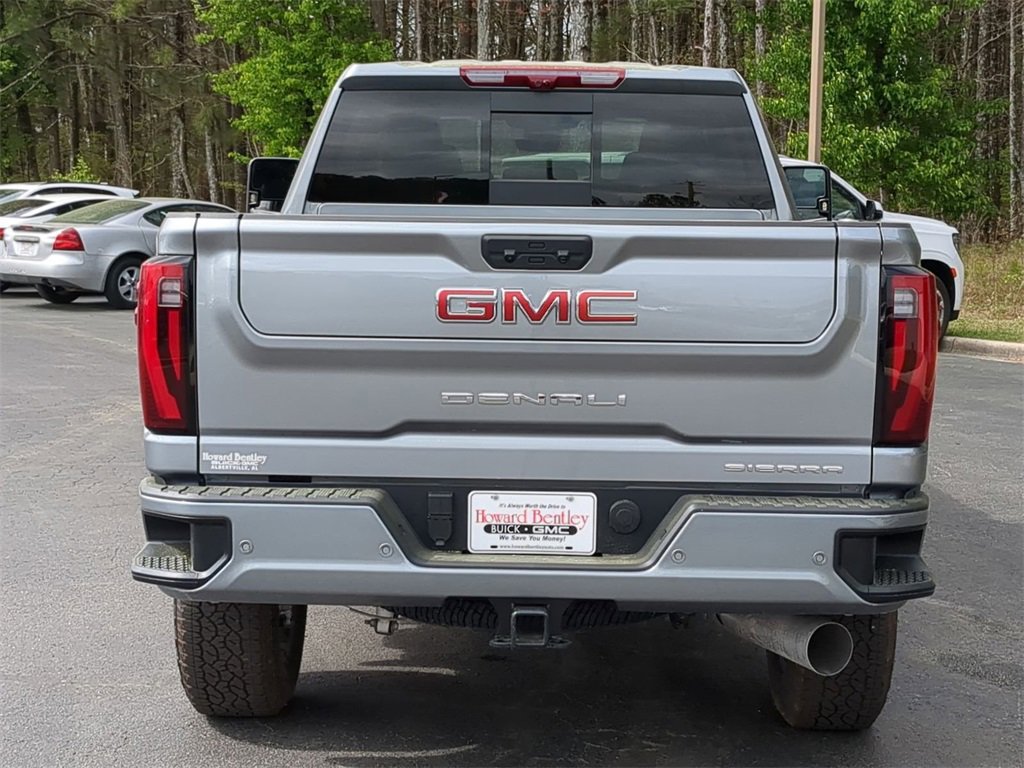 2025 Gmc Sierra 2500 HD Denali photo 4