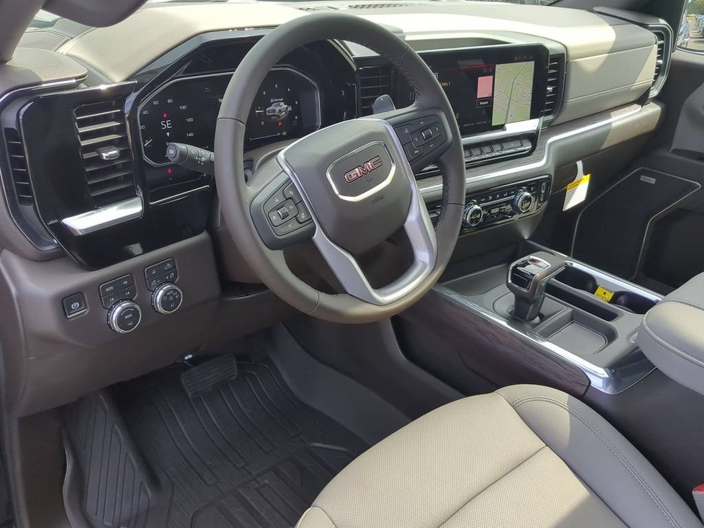 2026 GMC Sierra 1500 SLT - Photo 9