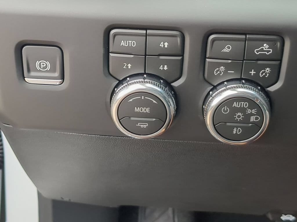 2026 GMC Sierra 2500HD Denali - Photo 17