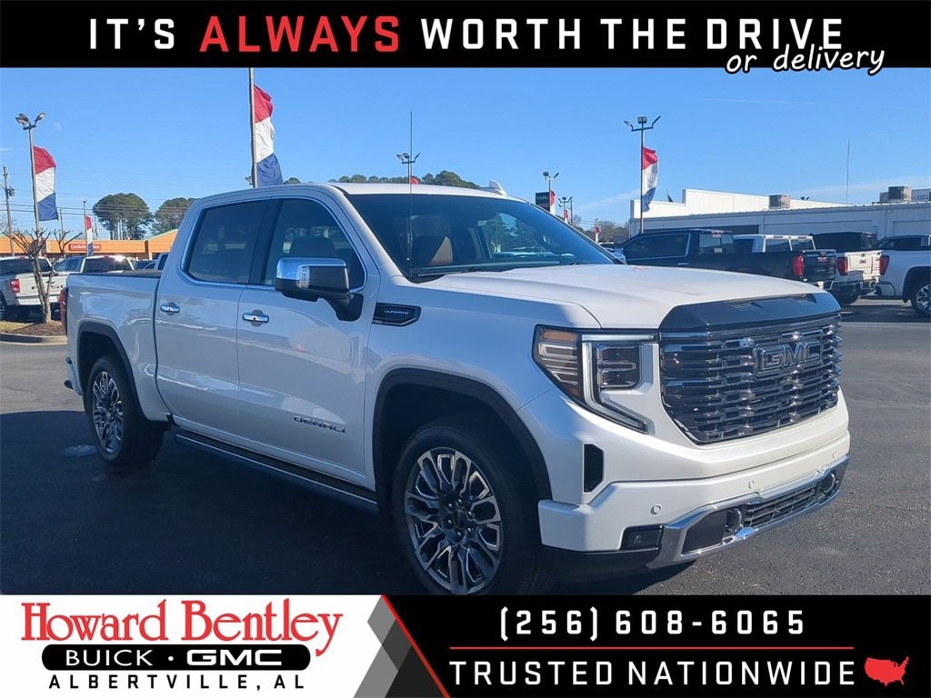 2025 GMC Sierra Denali's photo