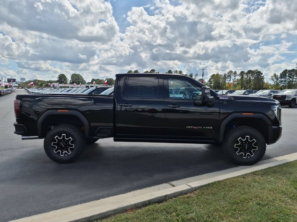 New 2026 GMC Sierra 2500 HD AT4X Truck New 2026 GMC Sierra 2500 HD AT4X Truck — photo 2 of 4