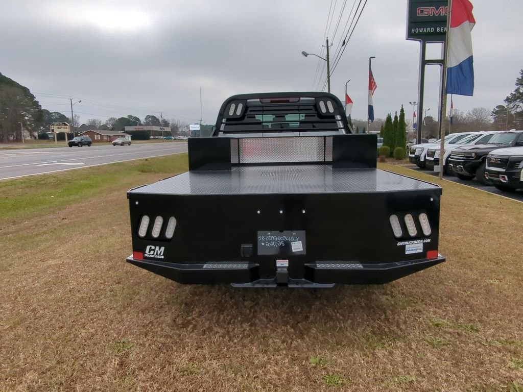 2026 GMC Sierra 3500HD Pro - Photo 4