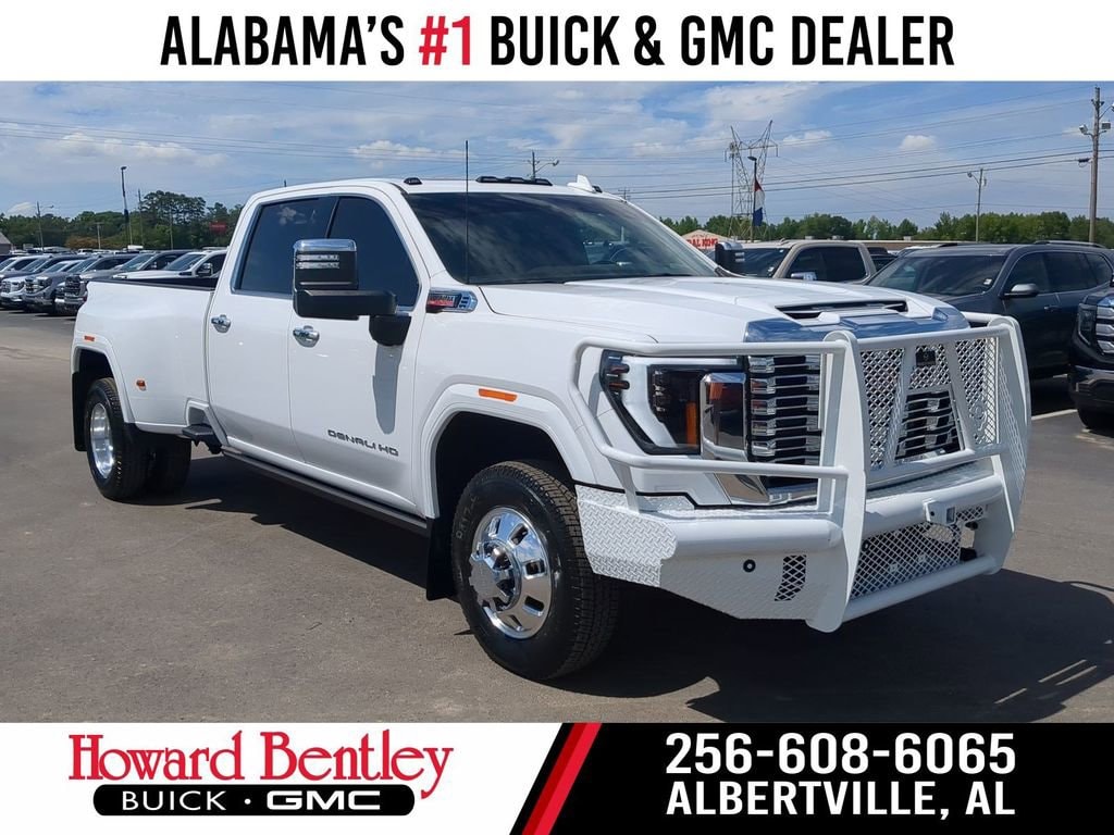 2024 GMC Sierra 4WD Crew Cab Long Box DRW Denali's photo