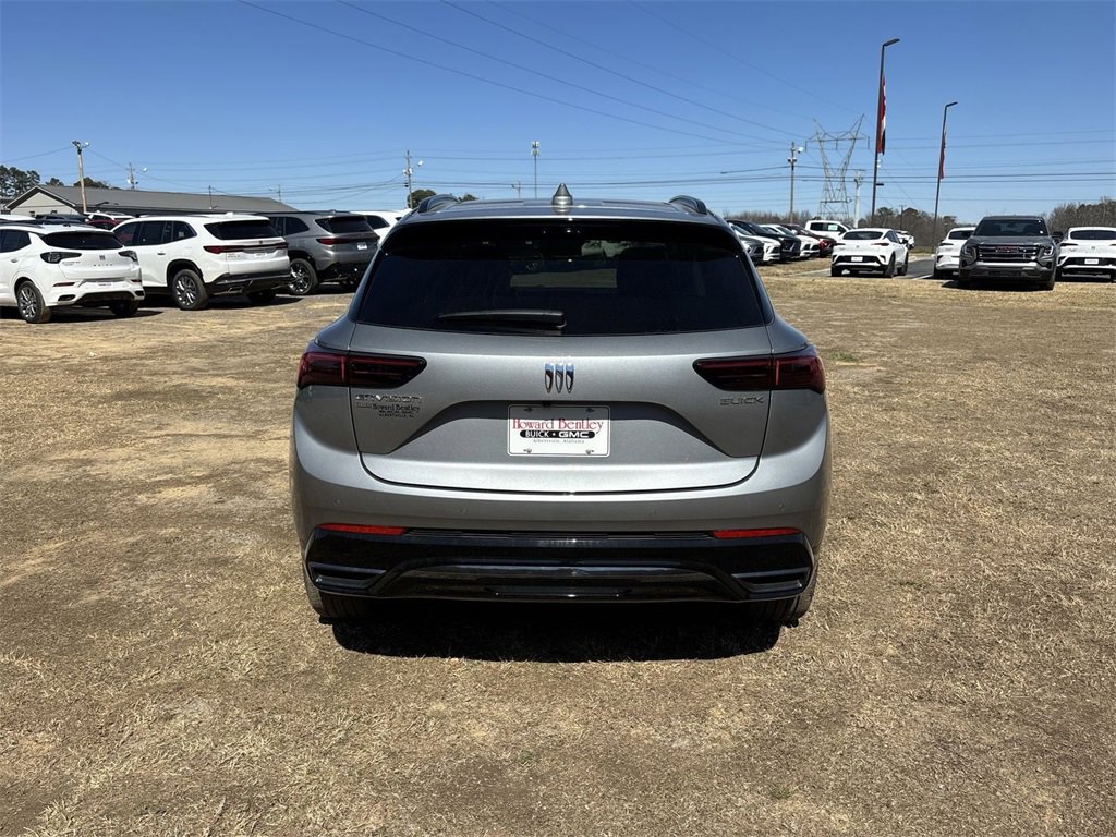 2025 Buick Envision Sport Touring photo 4
