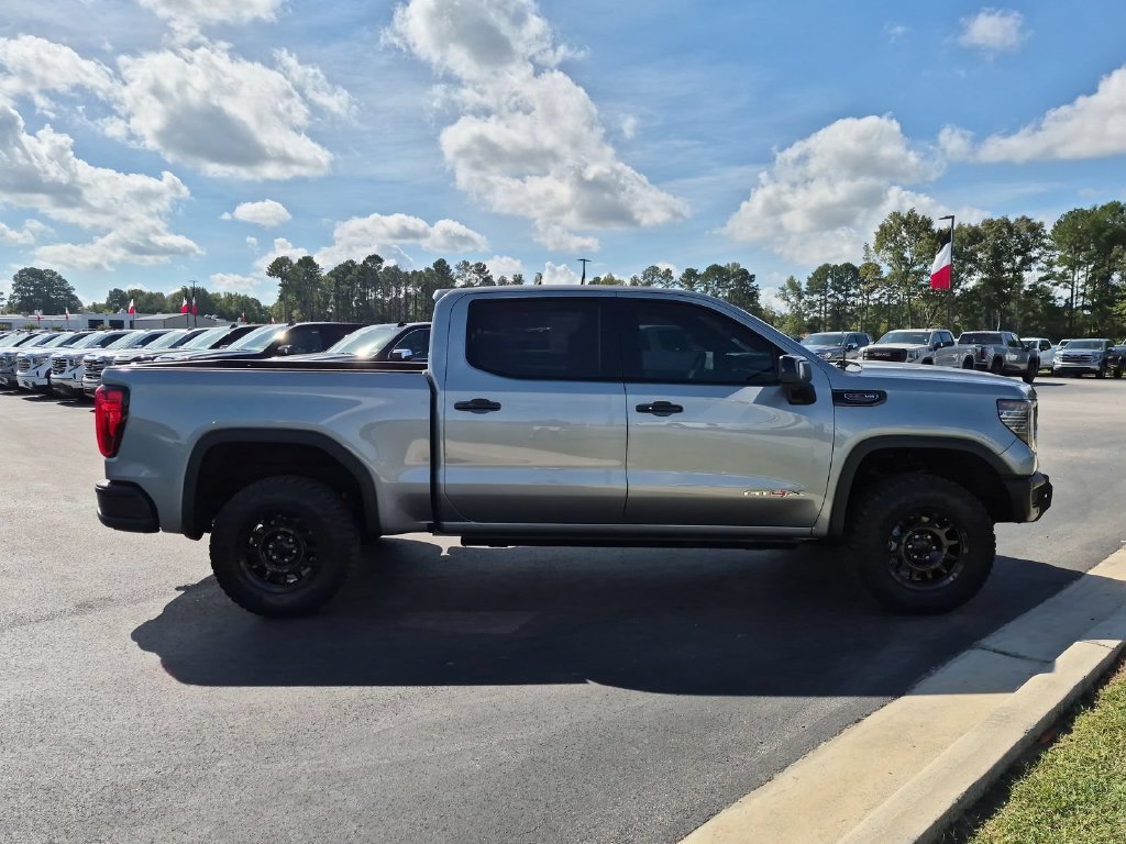 Used 2024 GMC Sierra 1500 AT4X Truck Used 2024 GMC Sierra 1500 AT4X Truck — photo 2 of 4