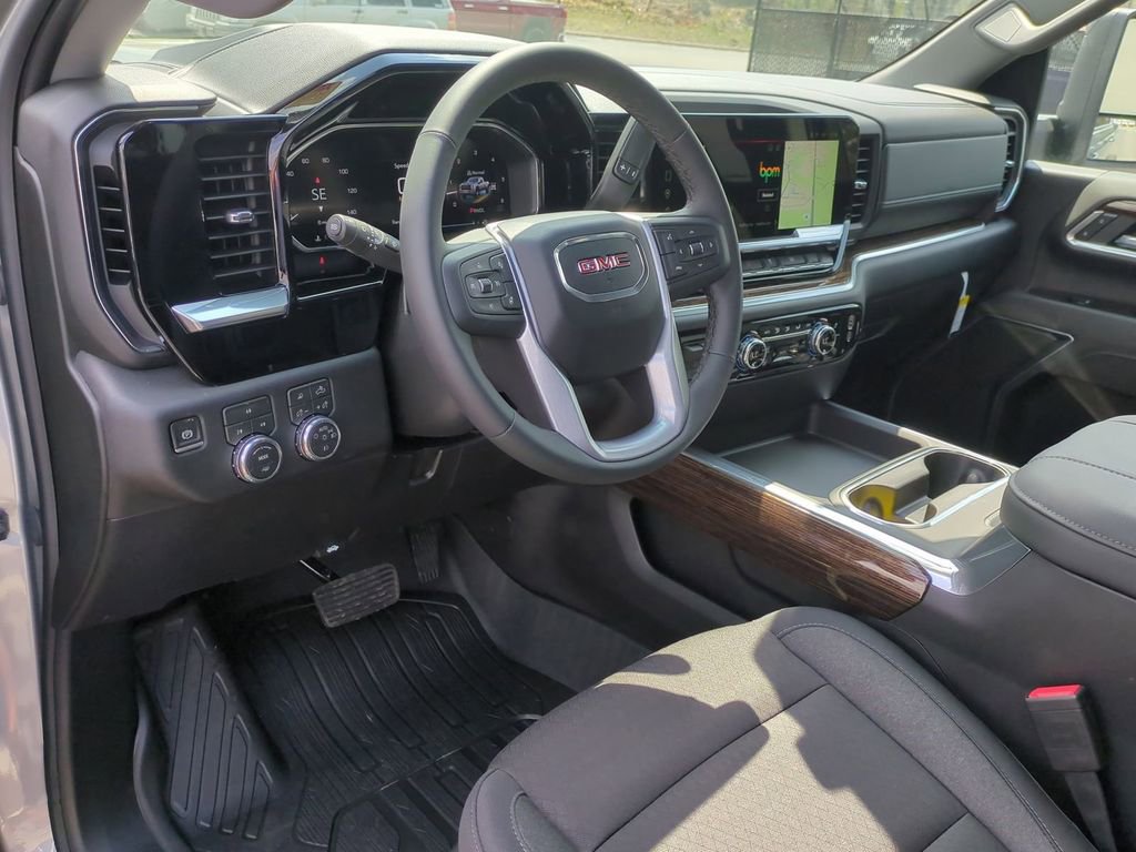 2026 GMC Sierra 3500HD SLE - Photo 9