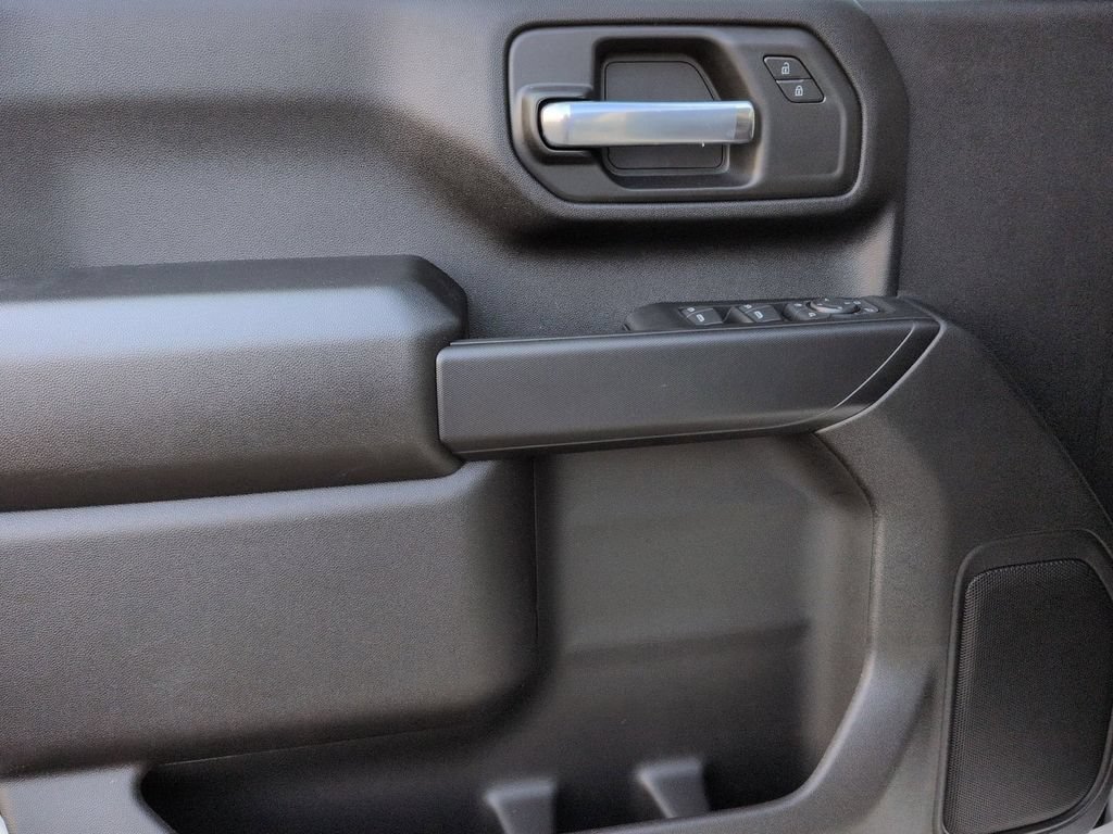 2026 GMC Sierra 3500 Chassis Cab Pro - Photo 19