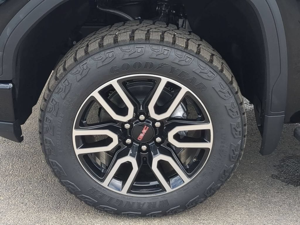 2026 GMC Sierra 1500 AT4 - Photo 33