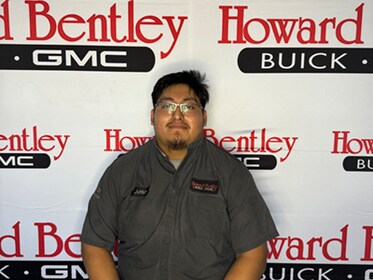 Staff member Junior Cruz from ID_a5084bc4c460