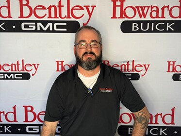 Staff member Shawn Haven from ID_a5084bc4c460