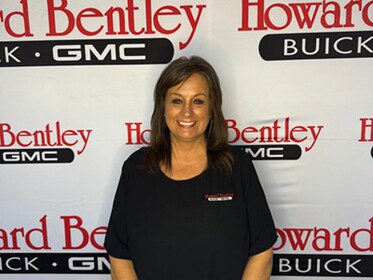 Staff member Sherry Stephens from ID_0f7a0d5d8d5a