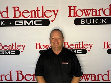 Staff member Mike Reed from ID_40d6f61c3d64