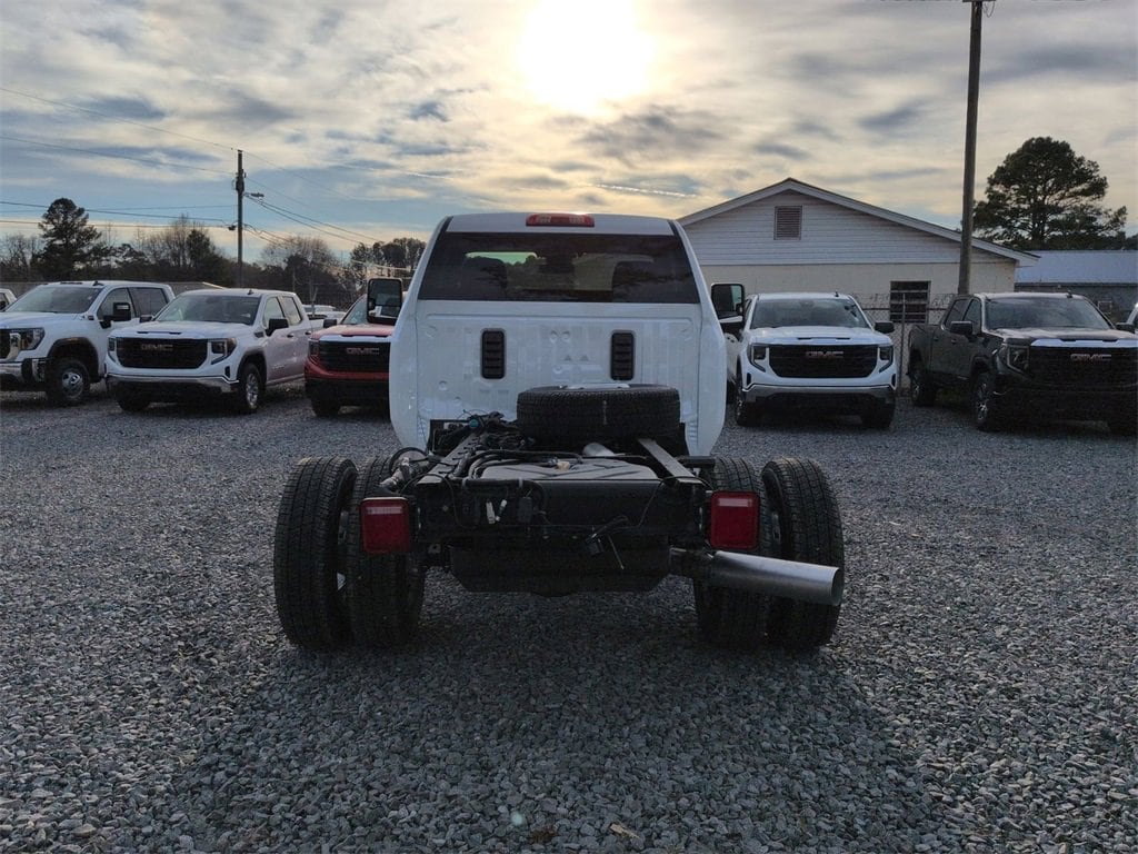 New 2026 GMC Sierra 3500 HD Chassis Cab Pro Truck