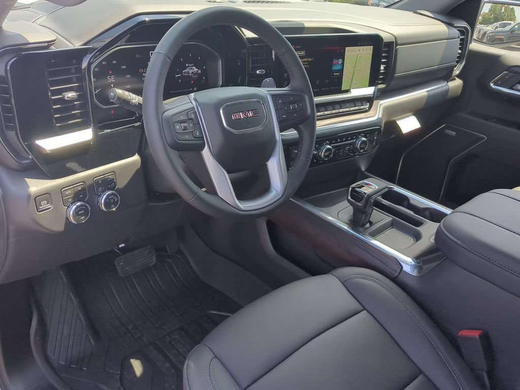 2026 GMC Sierra 1500 SLT - Photo 9