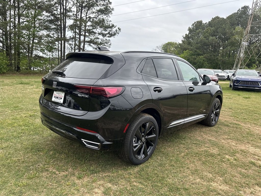 2025 Buick Envision Sport Touring photo 3