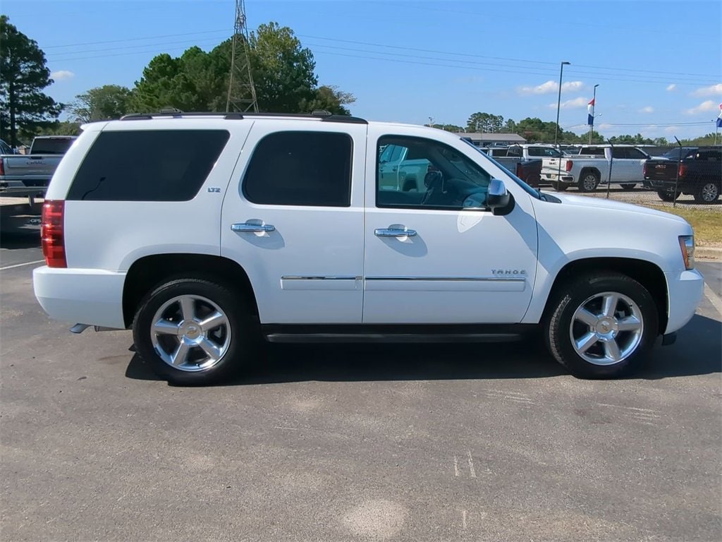 Used 2012 Chevrolet Tahoe LTZ with VIN 1GNSCCE04CR302277 for sale in Albertville, AL