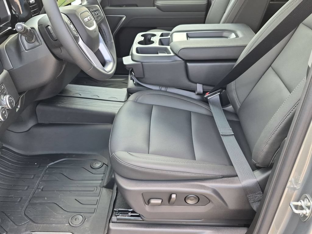 2026 GMC Sierra 1500 SLT - Photo 18