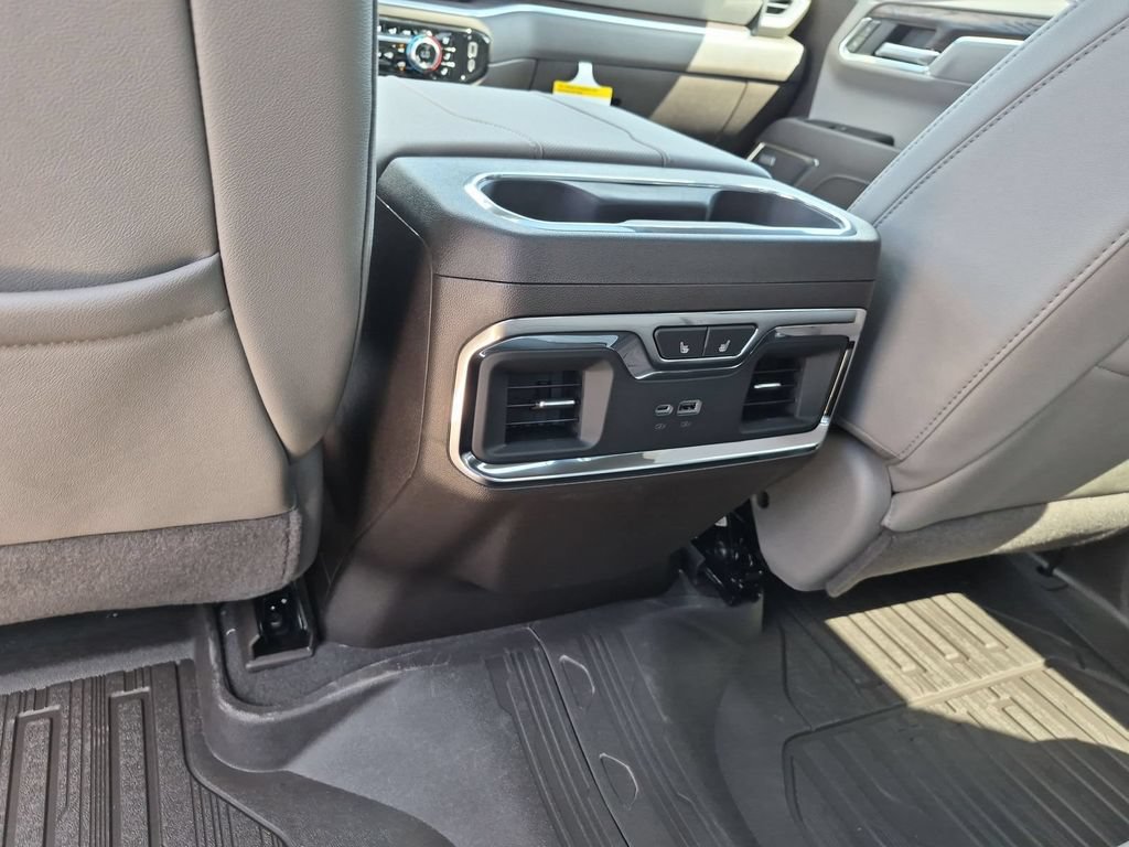 2026 GMC Sierra 1500 SLT - Photo 21
