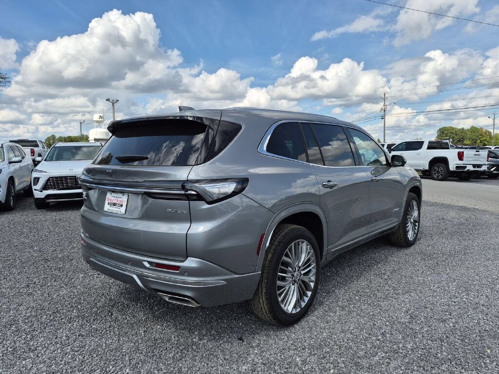 New 2027 Buick Enclave Avenir SUV New 2027 Buick Enclave Avenir SUV — photo 3 of 4