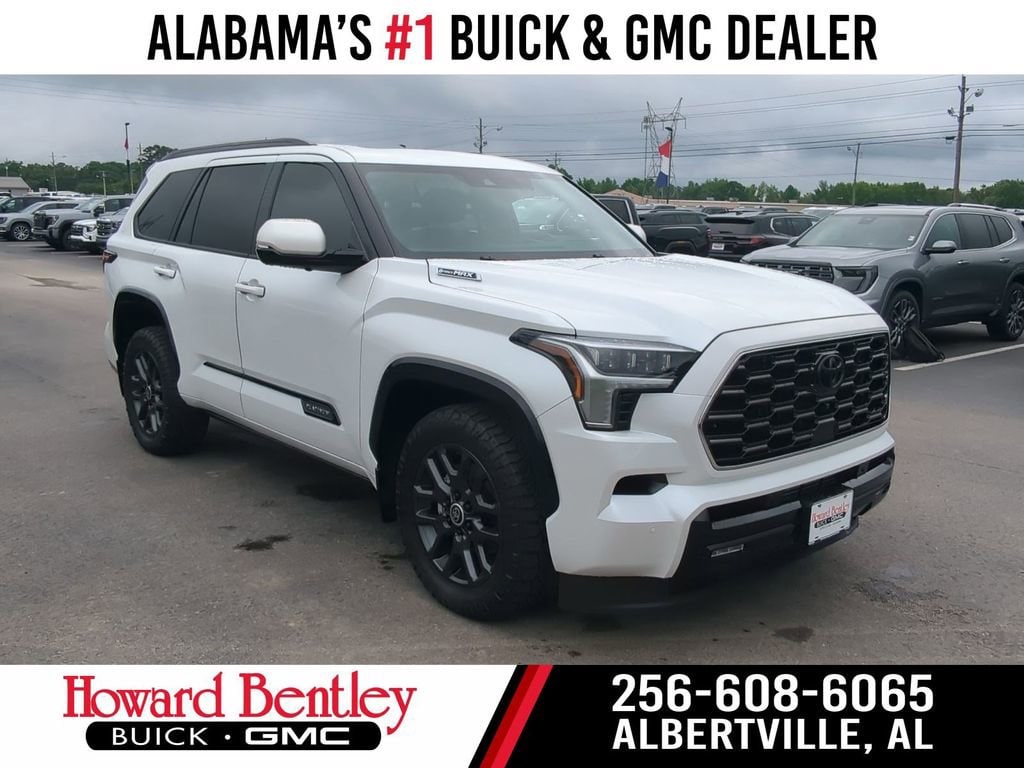 2024 Toyota Sequoia Platinum 4WD i-FORCE MAX Hybrid's photo