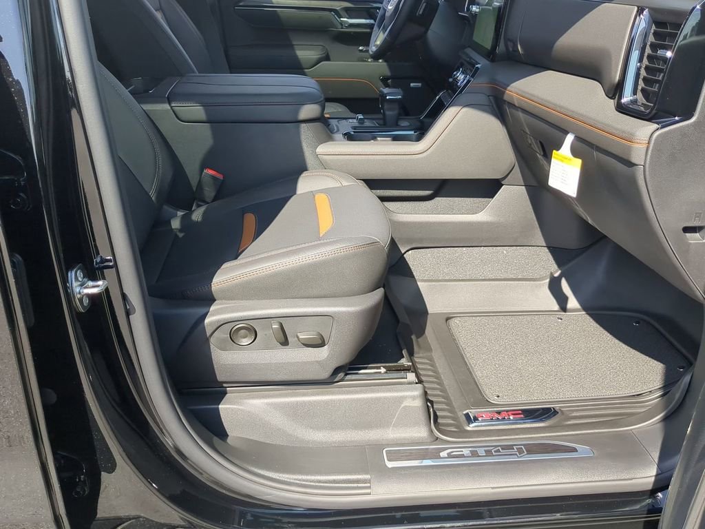2026 GMC Sierra 1500 AT4 - Photo 28