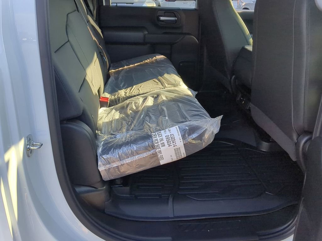 2026 GMC Sierra 3500 Chassis Cab Pro - Photo 23