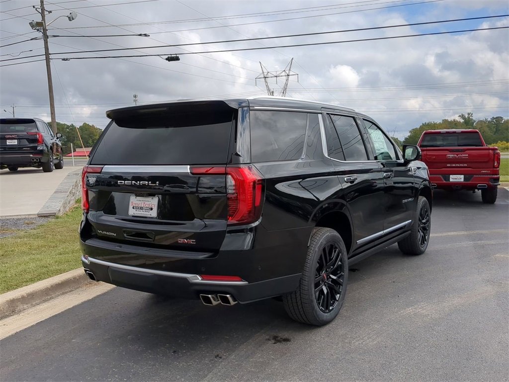 2026 Gmc Yukon Denali photo 2