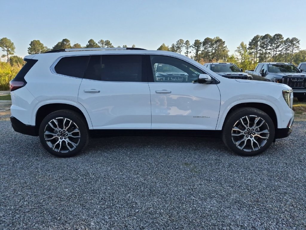 New 2027 GMC Acadia Denali Ultimate SUV — photo 2 of 4