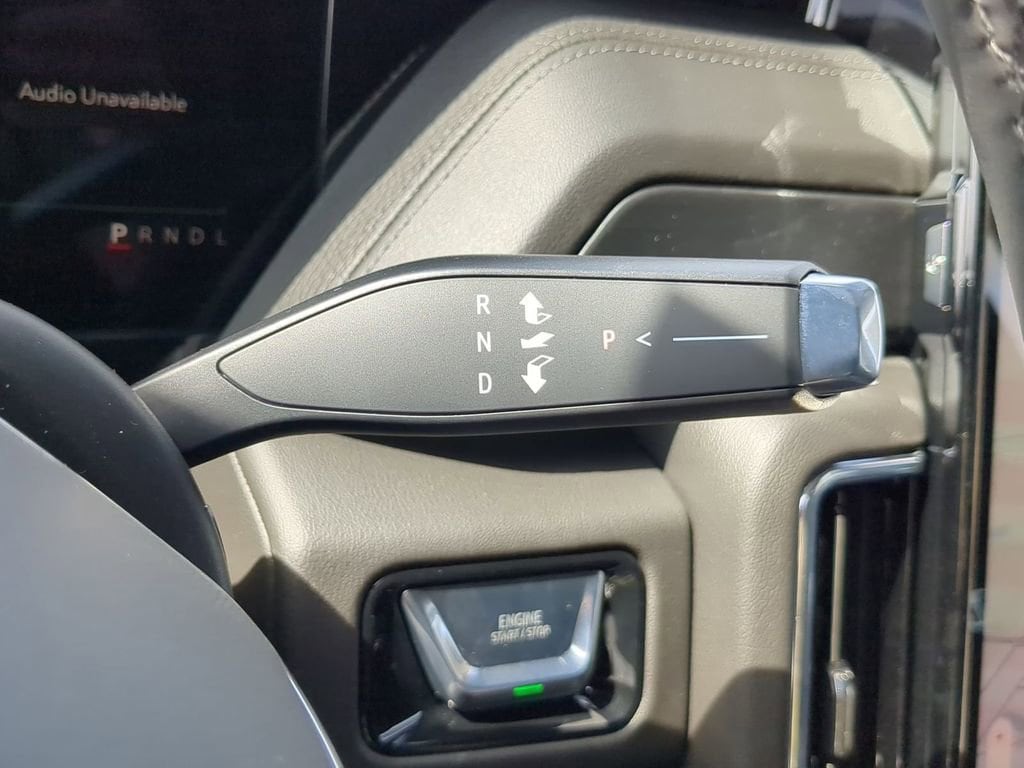 2026 GMC Yukon XL Denali - Photo 15