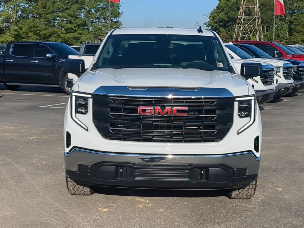 2026 GMC Sierra 1500 Pro - Photo 8