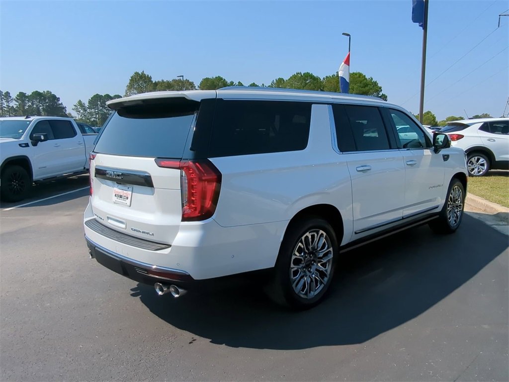 2024 Gmc Yukon XL Denali Ultimate photo 3