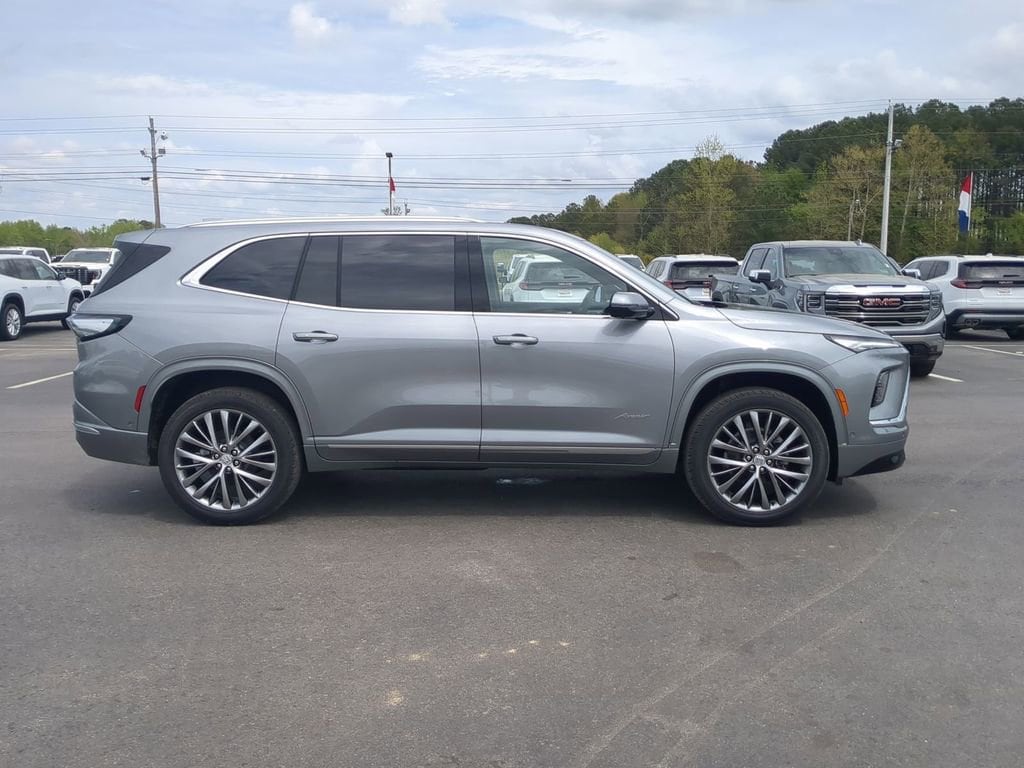 New 2026 Buick Enclave Avenir SUV