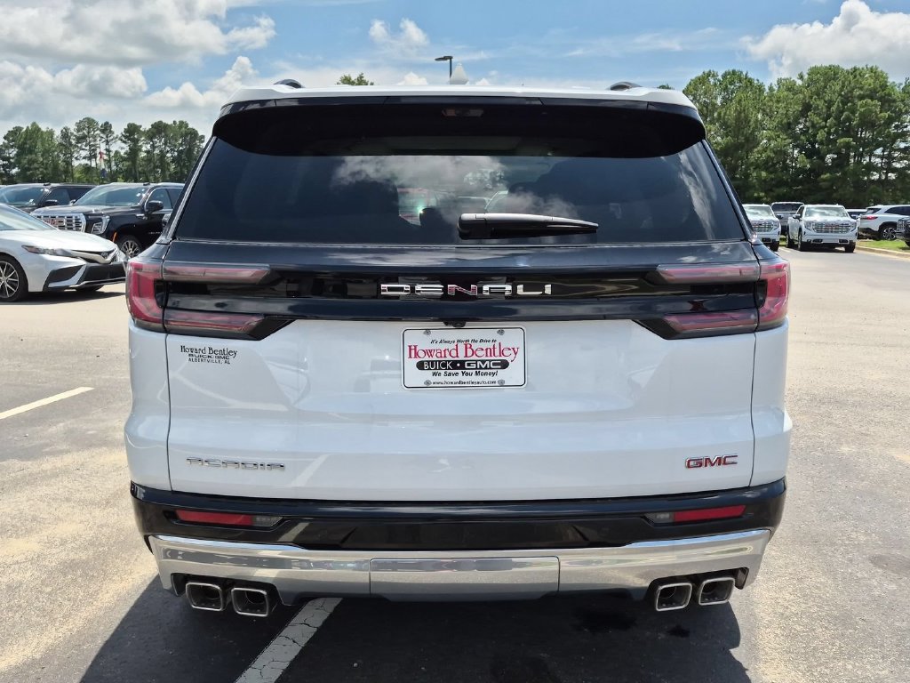 New 2026 GMC Acadia Denali SUV — photo 4 of 4