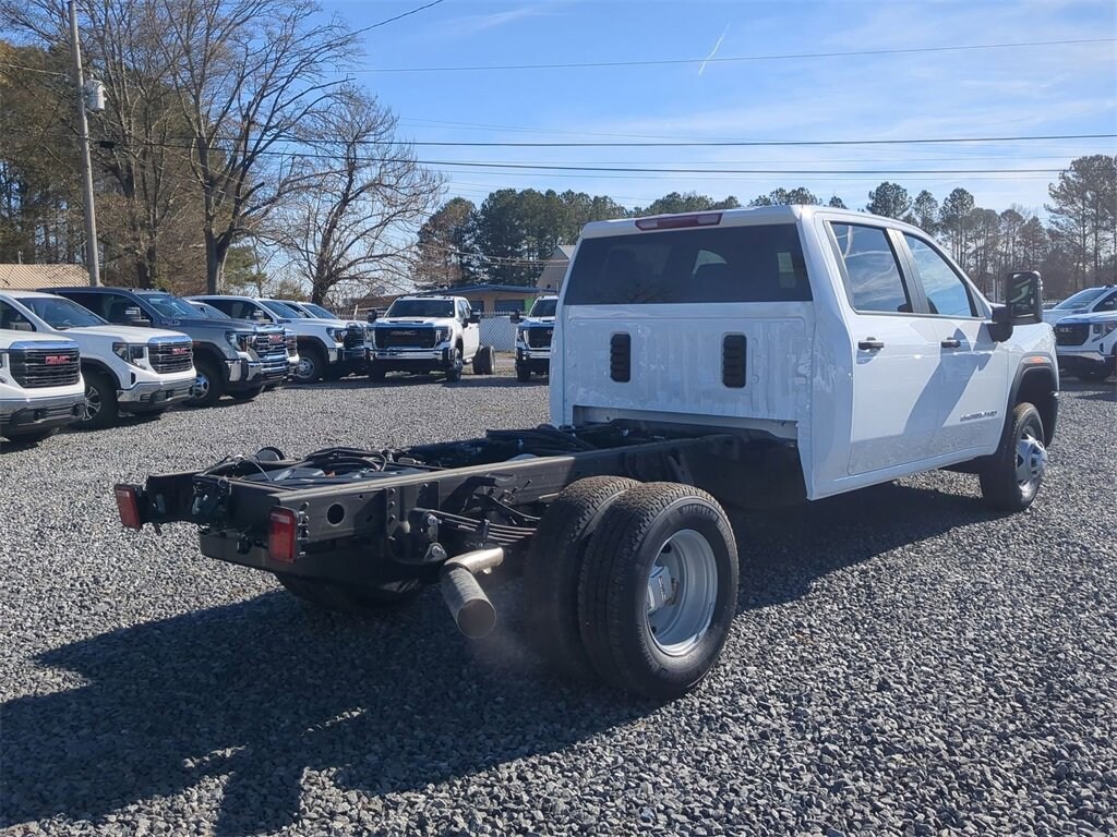 New 2026 GMC Sierra 3500 HD Chassis Cab Pro Truck