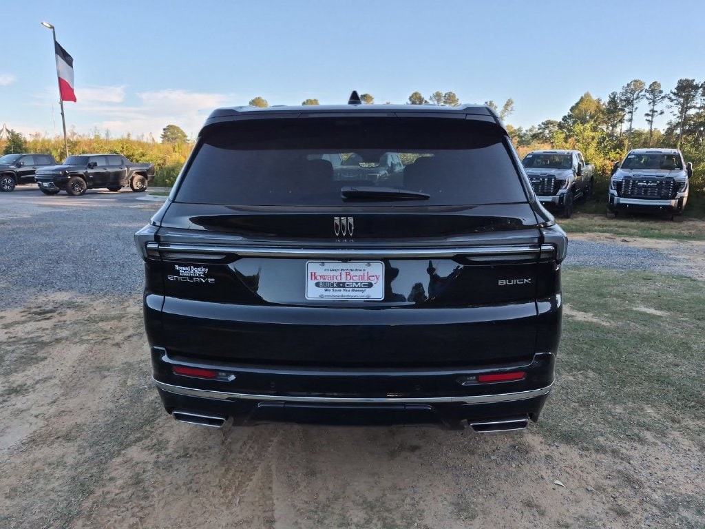 New 2026 Buick Enclave Avenir SUV New 2026 Buick Enclave Avenir SUV — photo 4 of 4