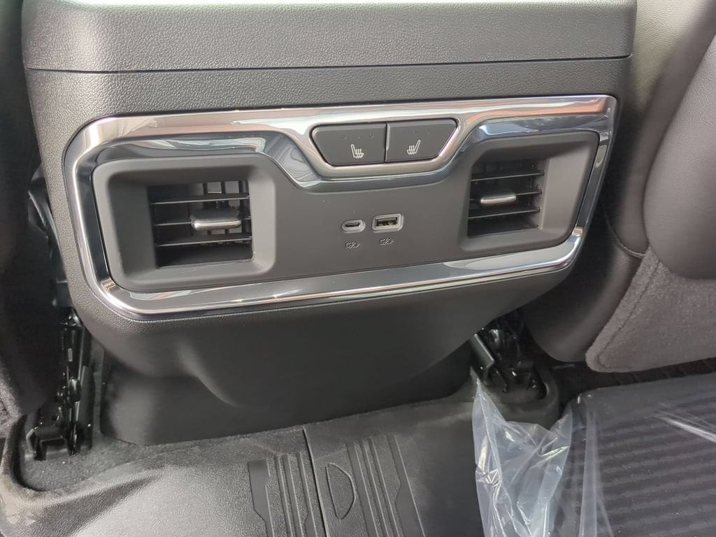 2026 GMC Sierra 1500 Denali Ultimate - Photo 21