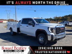 2026 GMC Sierra 3500 HD Chassis Cab Pro Truck