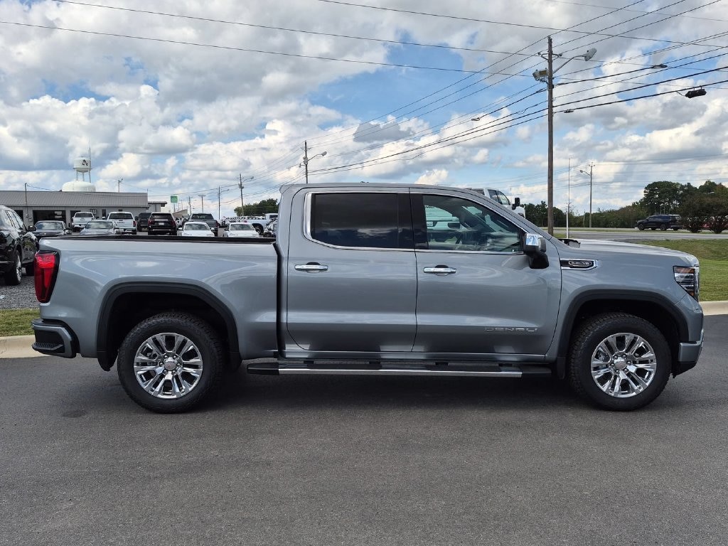 New 2026 GMC Sierra 1500 Denali Truck New 2026 GMC Sierra 1500 Denali Truck — photo 2 of 4
