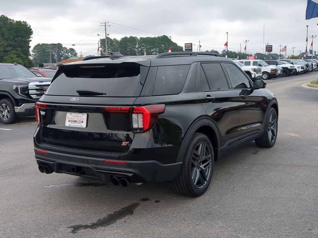 Used 2025 Ford Explorer ST SUV