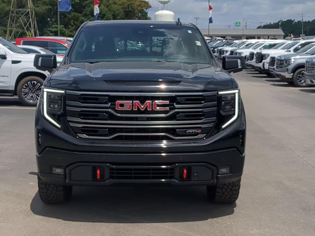 2026 GMC Sierra 1500 AT4 - Photo 8
