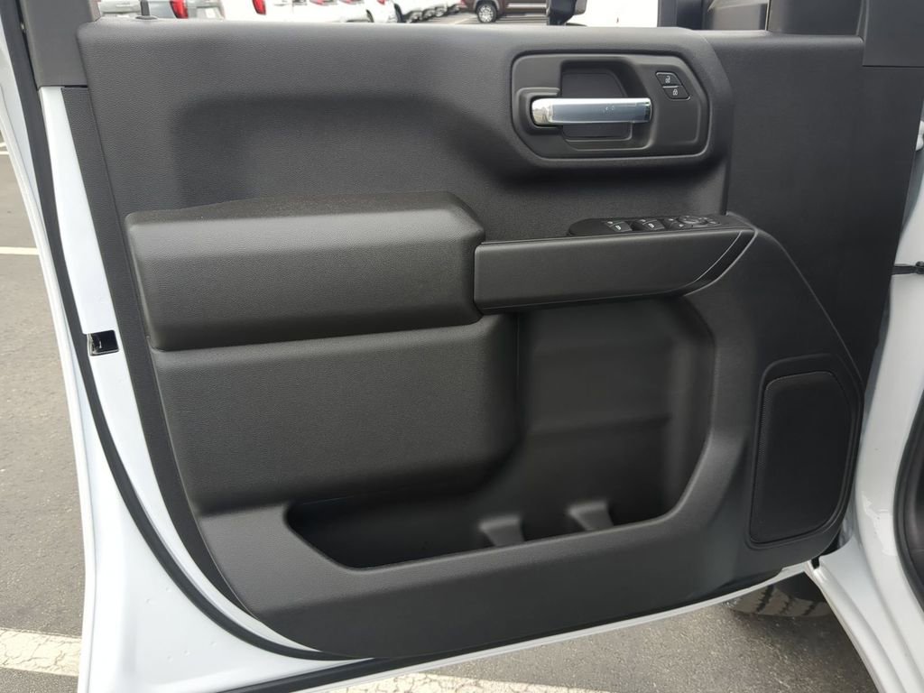 2026 GMC Sierra 2500HD Pro - Photo 20
