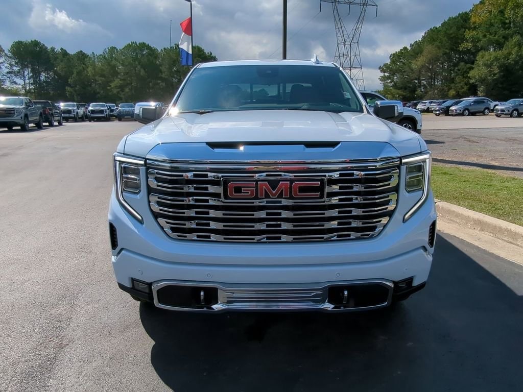 2026 GMC Sierra 1500 Denali - Photo 8