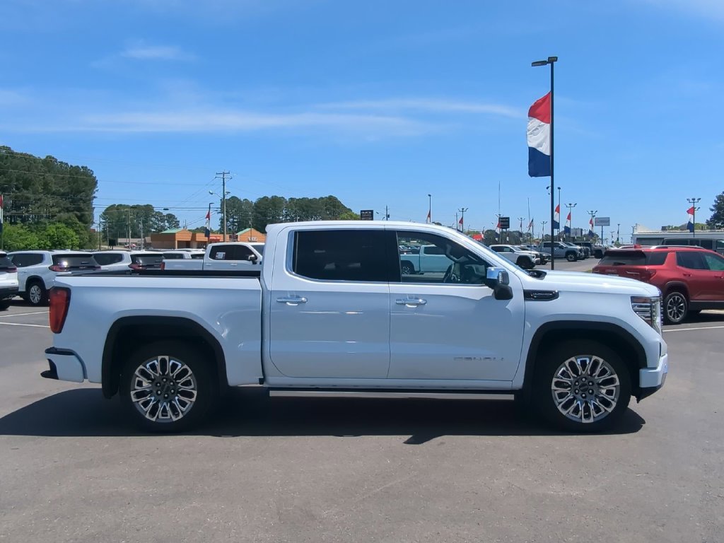 New 2026 GMC Sierra 1500 Denali Ultimate Truck — photo 2 of 4