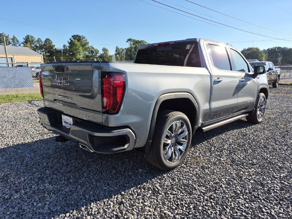 New 2026 GMC Sierra 1500 Denali Truck — photo 3 of 4