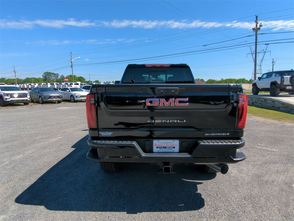 2025 Gmc Sierra 2500 HD Denali photo 3